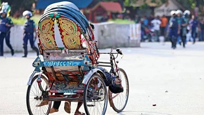 গণঅভ্যুত্থানে নিহত ৬ বেওয়ারিশ লাশ ঢাকা মেডিকেলে।