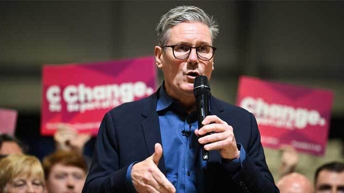 অবৈধ অভিবাসীদের বিরুদ্ধে ব্যবস্থা নিচ্ছে যুক্তরাজ্যে