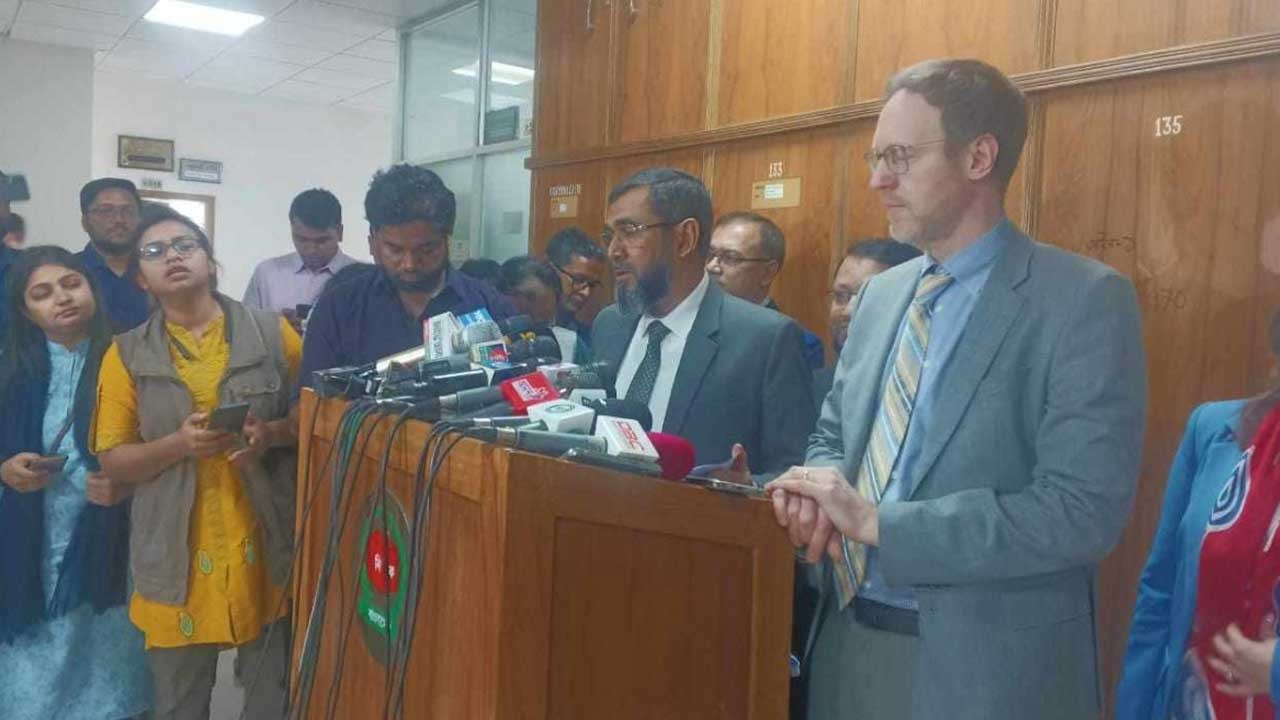 ডিসেম্বর ধরেই নির্বাচনের প্রস্তুতি নিচ্ছে ইসি