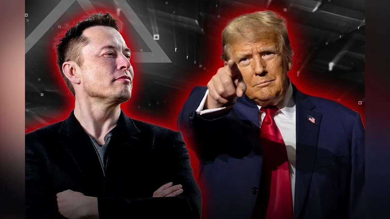 সরকারি খরচ কমাতে দশ হাজার কর্মী ছাঁটাই করলেন ট্রাম্প