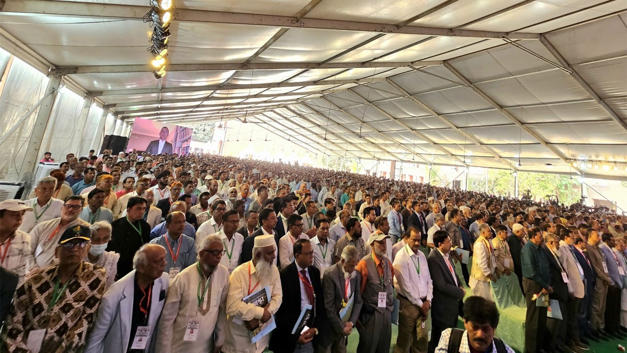 সংগ্রাম বিফলে যায় এমন কাজ করবেন না : খালেদা জিয়া