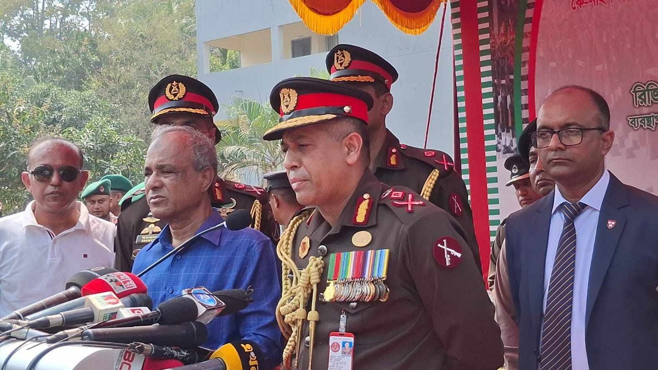 সীমান্তে হত্যা কাম্য নয়,ভারতীয়রা আইন না মানলে কঠোর হবে বিজিবি