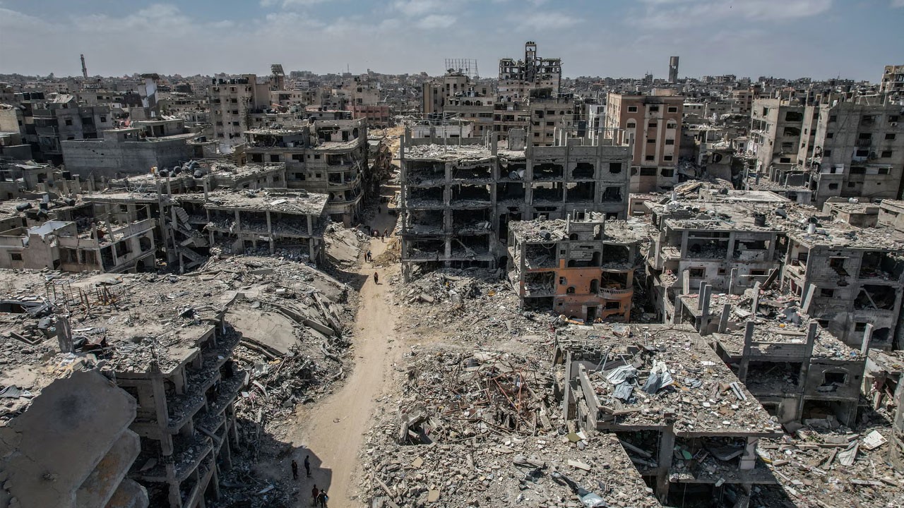 গাজায় ধ্বংসস্তূপে আরও ৩০ লাশ