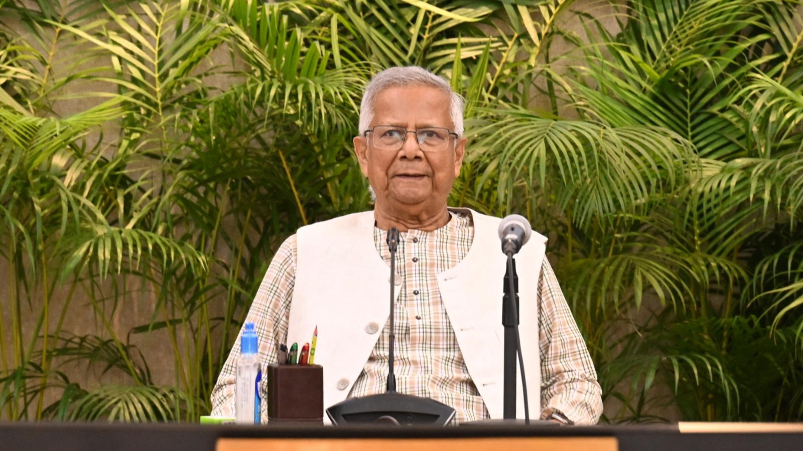 রোববার সর্বদলীয় বৈঠক