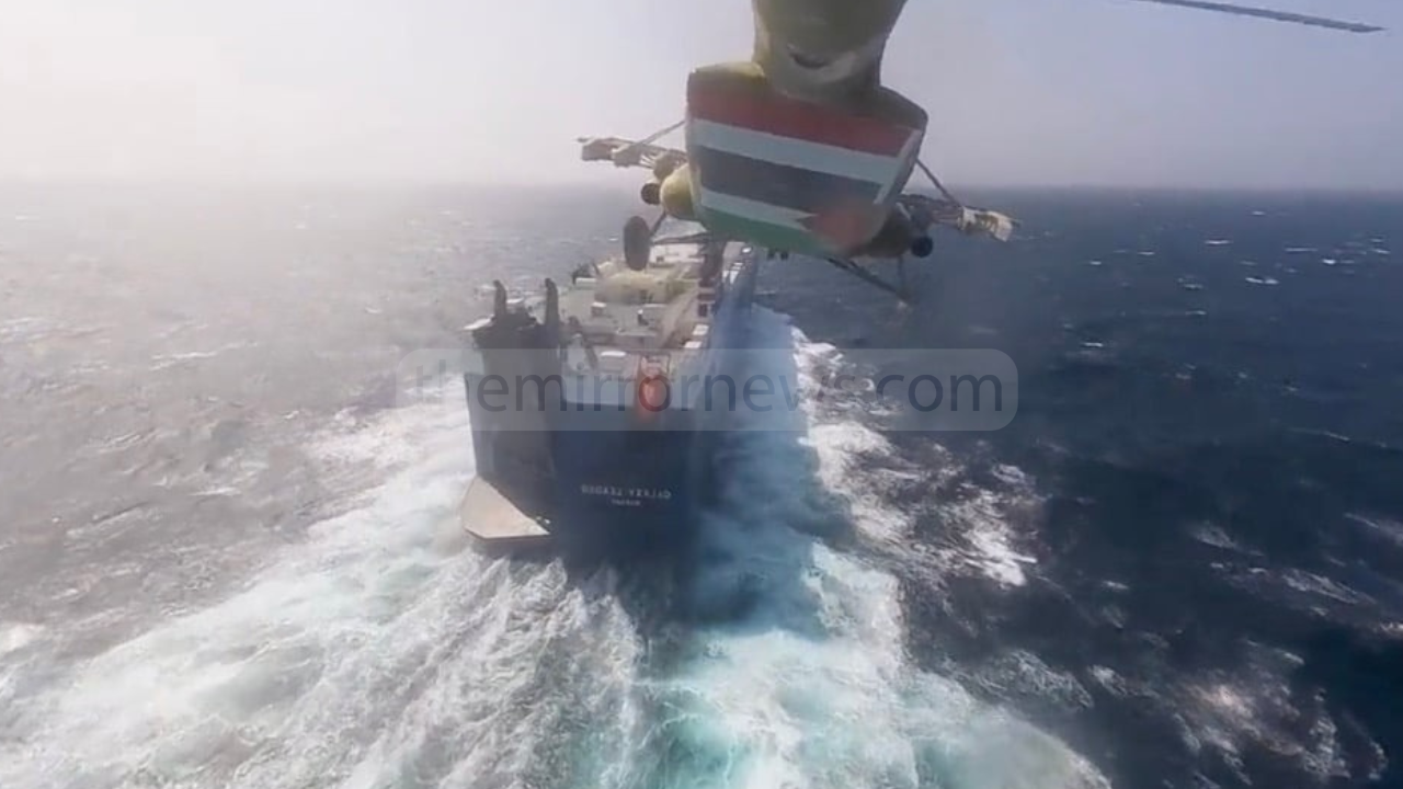 রেড সি’তে জাহাজ ডুবি হুথি হামলায় নিহত ৪