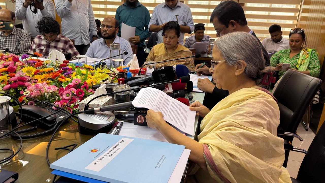 ইলিশের দাম কমাতে পদক্ষেপ নিচ্ছে সরকার