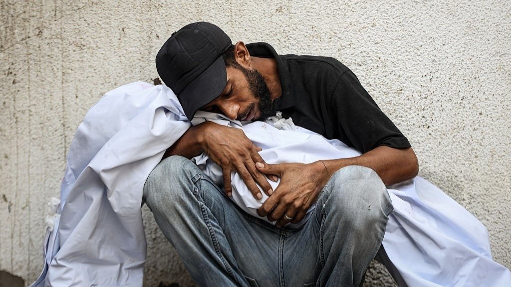 গাজায় ইসরাইলি হামলায় নিহত ১২ প্যালেস্টিনি