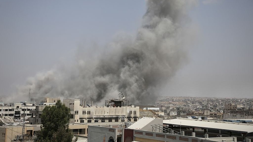 গাজায় আল-আহলি হাসপাতালে হামলায় নিহত ৭