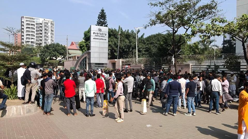 এভারকেয়ারে জুবাইদা রহমান, বিলম্ব হবে খালেদা জিয়ার লন্ডন যাত্রা