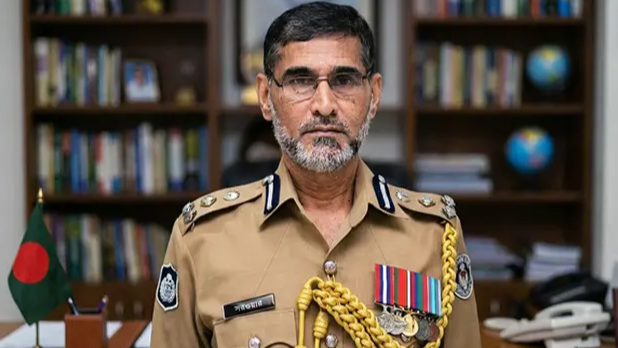শীর্ষ সন্ত্রাসীদের তালিকা নিয়মিত হালনাগাদ হচ্ছে: ডিএমপি কমিশনার