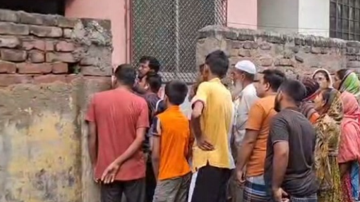 মাদারীপুরে শিশুসহ একই পরিবারের তিনজনের মরদেহ উদ্ধার