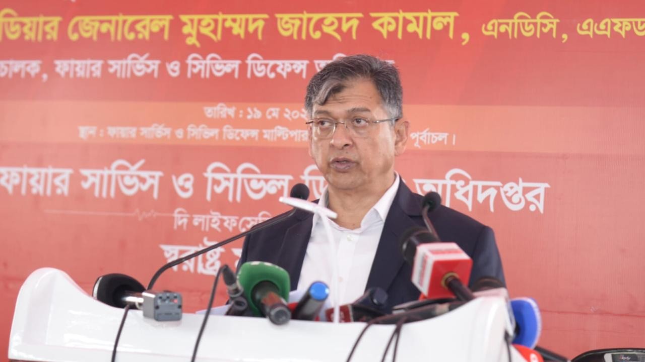 ফায়ার সার্ভিসের সামর্থ্য ও সক্ষমতা বৃদ্ধি করা হবে: স্বরাষ্ট্রমন্ত্রী