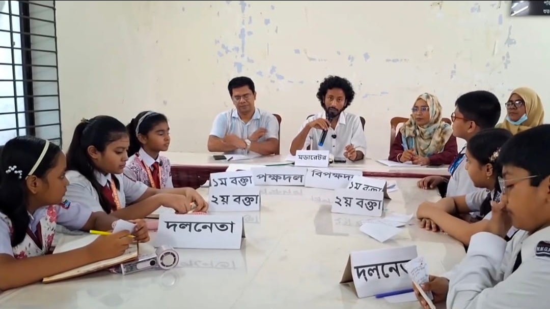 মাগুরায় শিশুদের বিতর্ক প্রতিযোগিতার আয়োজন