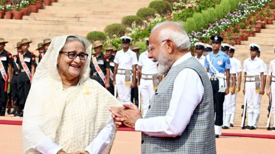 শেখ হাসিনাকে ফেরতে প্রযোজ্য আইন পর্যালোচনা করছে ভারত