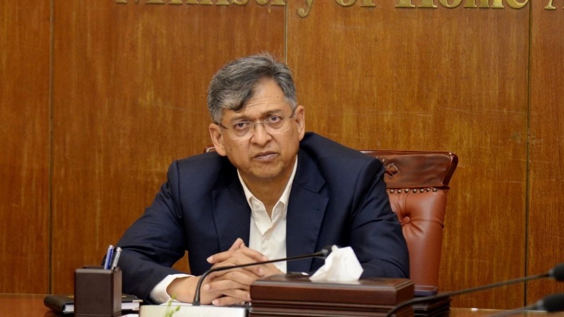 দেশজুড়ে সতর্কতার কারণ জানালেন স্বরাষ্ট্রমন্ত্রী