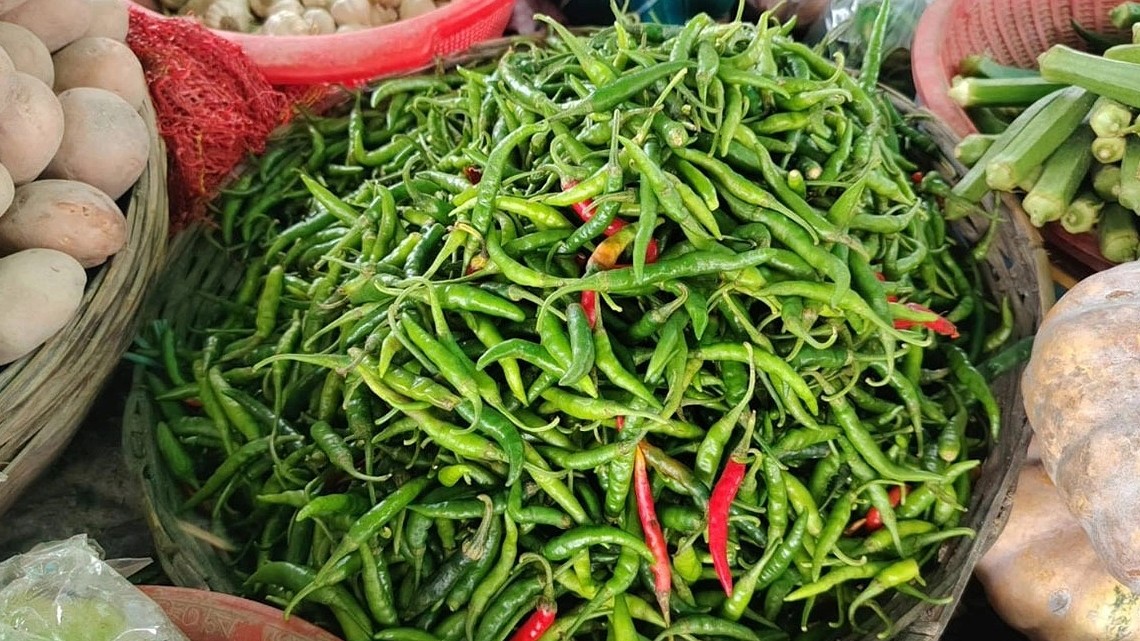 কাঁচামরিচ আমদানি শুরু, দাম কমার আশা