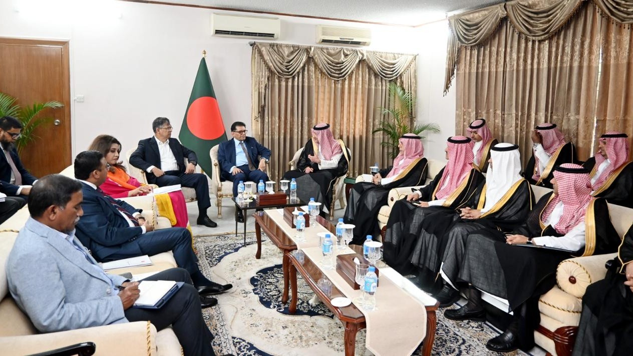 বাংলাদেশে বিনিয়োগ বাড়াতে আগ্রহী সৌদি, সম্পর্ক জোরদারে দুই দেশের অঙ্গীকার