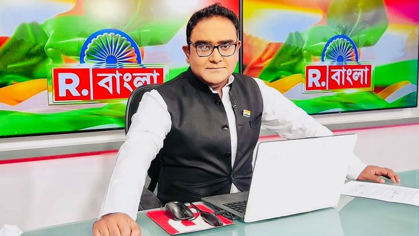 রিপাবলিক বাংলা ছাড়লেন আলোচিত ভারতীয় সাংবাদিক ময়ূখ রঞ্জন ঘোষ