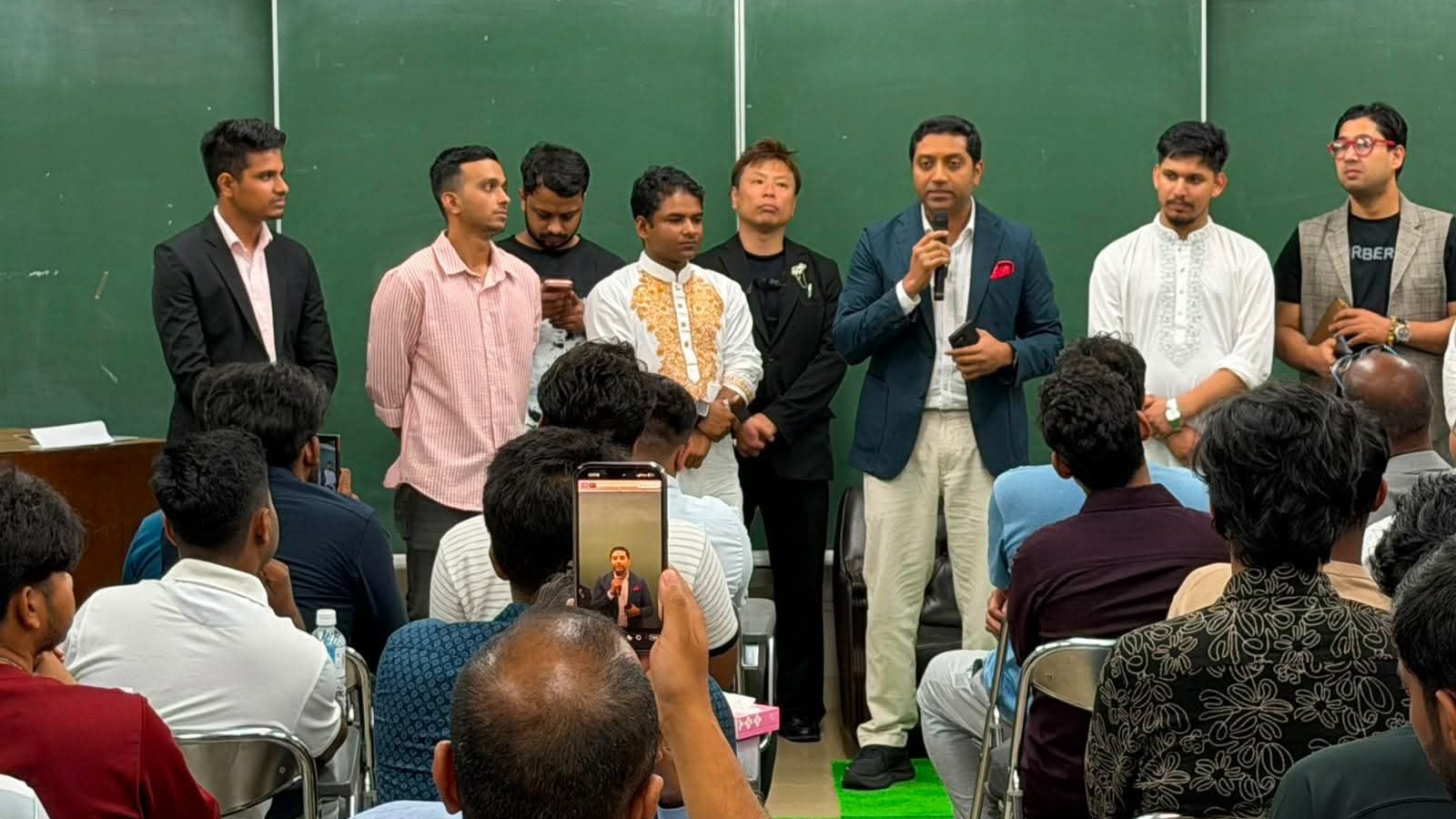 জাপানে যাওয়ার আগে তরুণদের দক্ষতা ও ভাষা শিক্ষায় প্রস্তুত করা হবে: ববি হাজ্জাজ