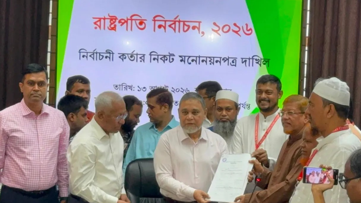 কর্নেল অলির পক্ষে ইসিতে মনোনয়নপত্র জমা