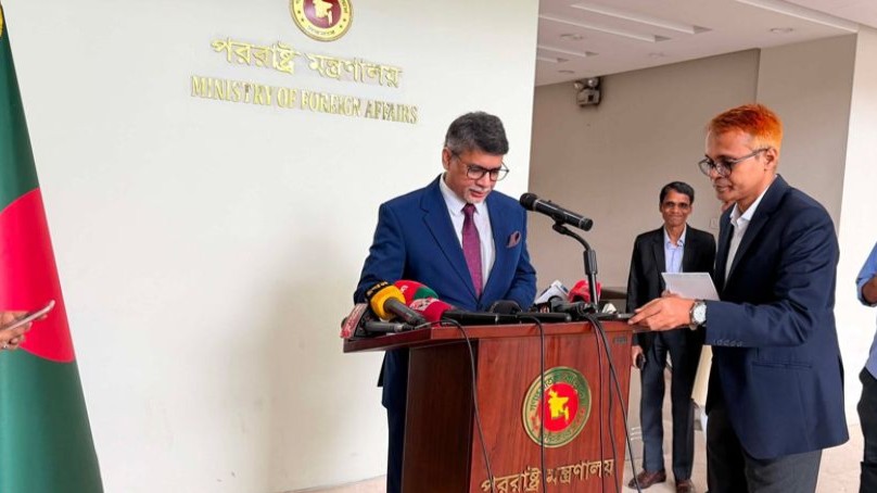 প্রধানমন্ত্রীর দিল্লি সফর ঘিরে ভারতকে, ঢাকার ৪ শর্ত