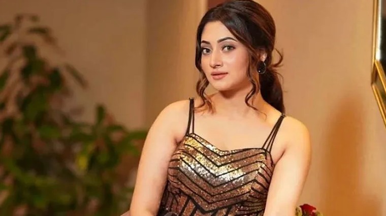 বিয়ের গুজব ছড়ানোয় ক্ষুব্ধ পূজা চেরি