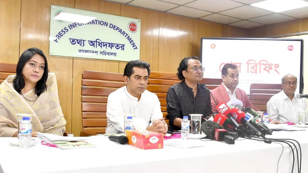 বিটিভিতে নিজেদের ছবি কম দেখানোর নির্দেশ মন্ত্রী-প্রতিমন্ত্রীর