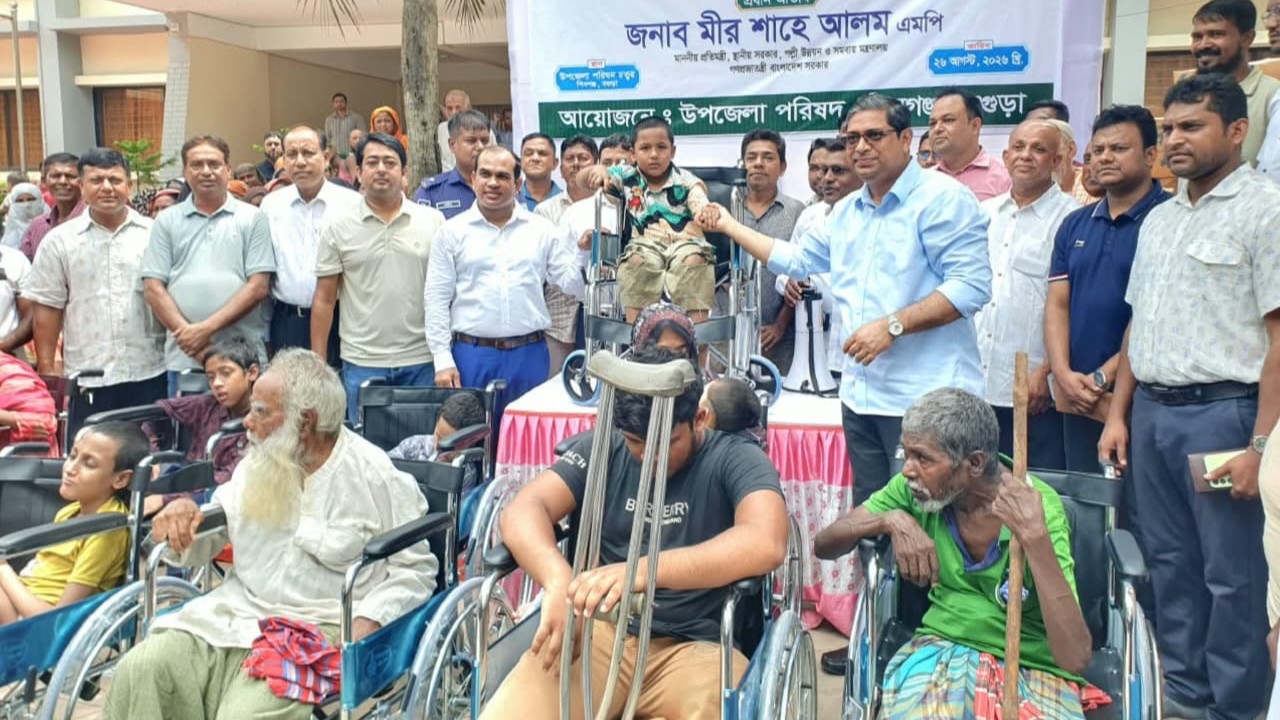 সারের সংকট নেই, পর্যাপ্ত মজুত আছে: প্রতিমন্ত্রী মীর শাহে আলম