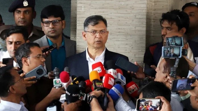 পুলিশে ১৪ হাজার ৪০০ পদে নিয়োগের উদ্যোগ: স্বরাষ্ট্রমন্ত্রী