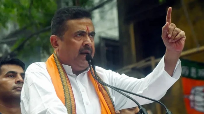 আজাদ কাশ্মীর দখলের আহ্বান শুভেন্দু অধিকারীর