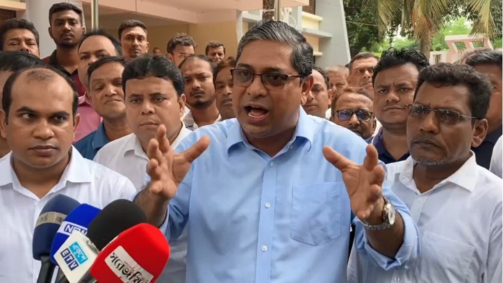 আওয়ামী লীগ প্রসঙ্গে মীর শাহে আলম: বৈধ প্রার্থীরা নির্বাচনে অংশ নিতে পারবেন