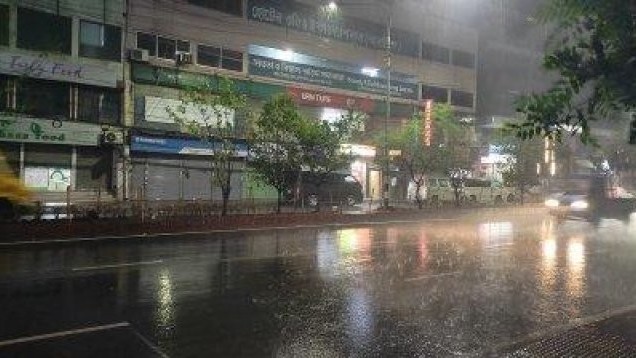 বৃষ্টির সম্ভাবনা রাজধানীতে, কমবে তাপমাত্রা