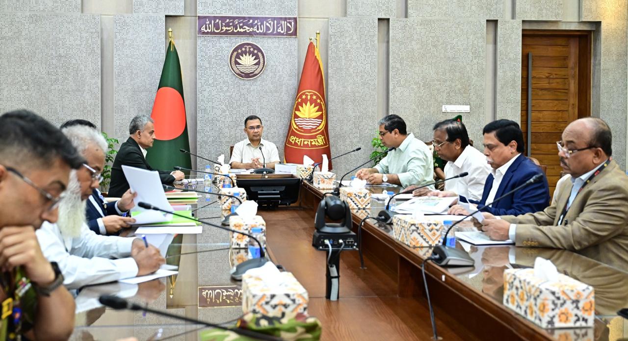 যানজট নিরসনে বৃত্তাকার সড়ক নির্মাণকাজের গতি বাড়ানোর নির্দেশ প্রধানমন্ত্রীর