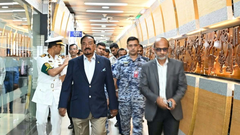 আইপিইউ সম্মেলনে যোগ দিতে তাঞ্জানিয়ার উদ্দেশে ঢাকা ছাড়লেন স্পিকার