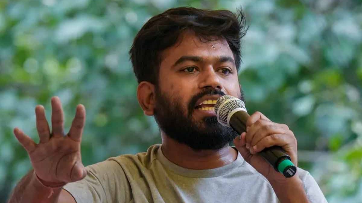 ‘স্বৈরশাসক’ মোদি, যুবসমাজকে ভয় পান: অভিজিৎ দীপকে