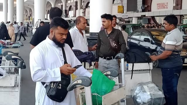 সৌদির বিমানবন্দরে বিধিনিষেধের প্রভাব ঢাকায়, বাতিল-স্থগিত ৫১ ফ্লাইট