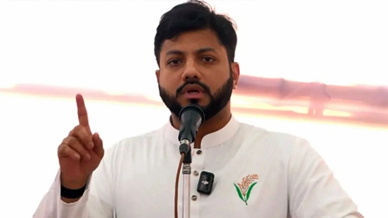 ইশরাকের পদত্যাগপত্র গ্রহণ করেছেন রাষ্ট্রপতি, প্রজ্ঞাপন জারি