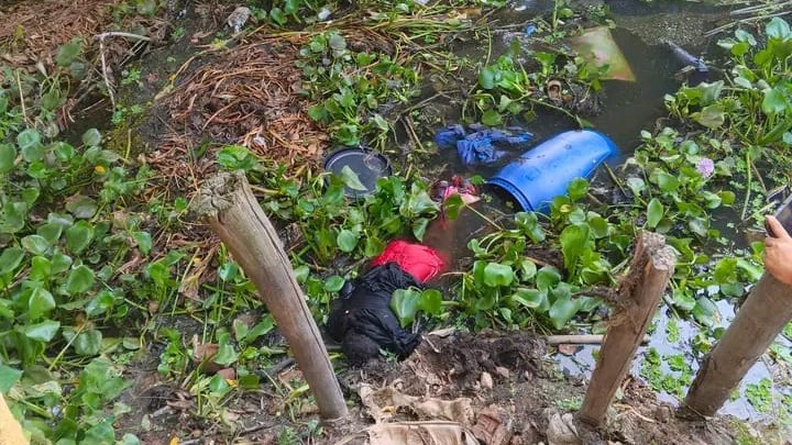 শেরপুরের শ্রীবরদীতে ড্রামের ভেতর থেকে অজ্ঞাত নারীর মরদেহ উদ্ধার